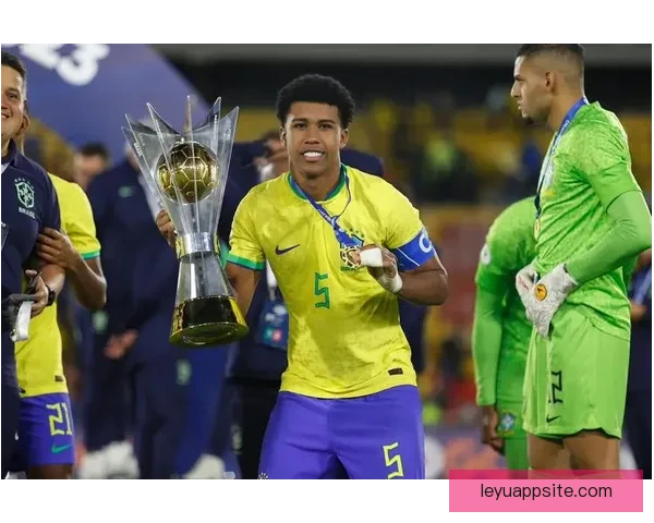 桑托斯分享低位技巧成长经历与父亲传授得分秘诀