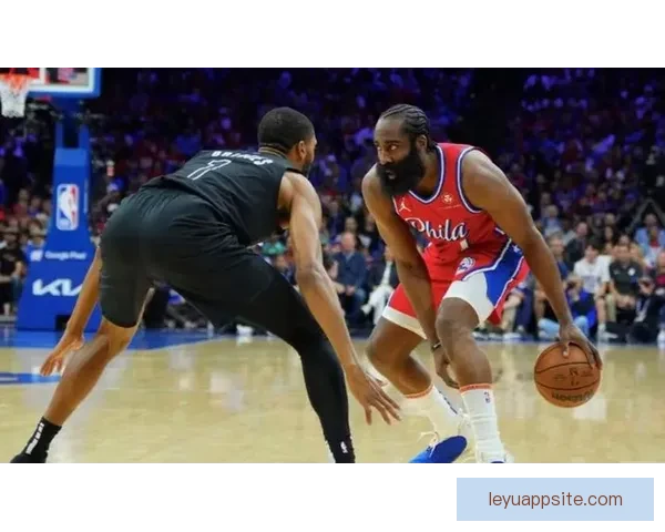 哈登谈客场防守策略 逐步调整状态寻求球队胜利